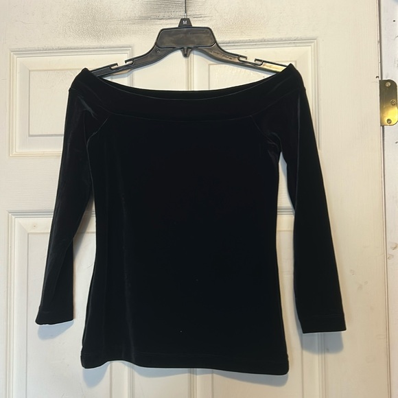 Ann Taylor LOFT Off The Shoulder “Velvet” Top Size Petite XS Black - Picture 1 of 7